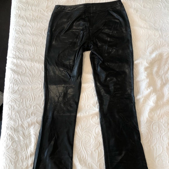 Roberta Scarpa VINTAGE faux leather jeans. Black with blue hues, buttery soft - Picture 4 of 8